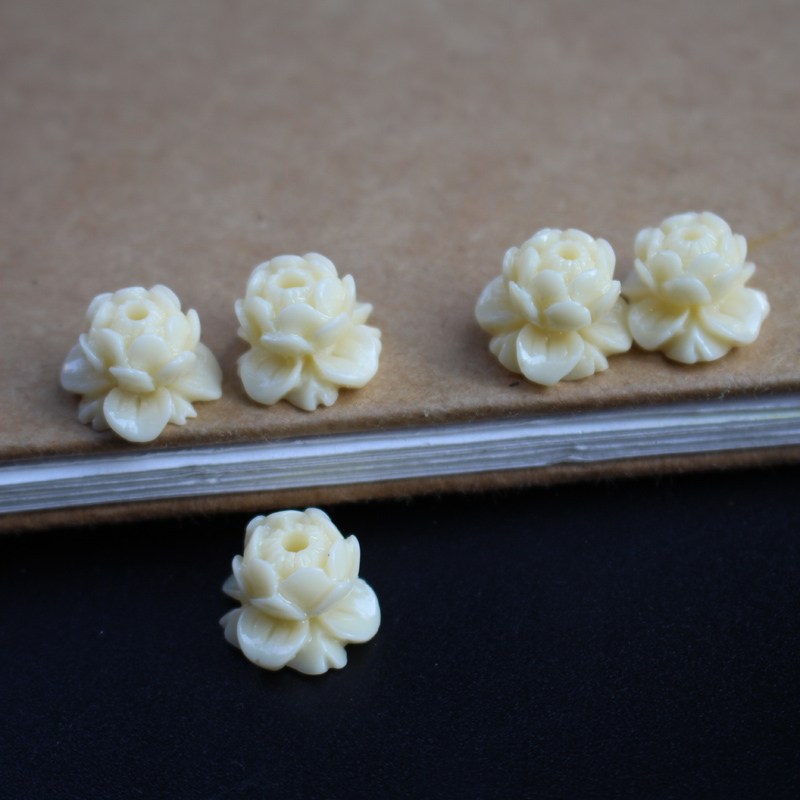 Jewelry Making Table - (20 pieces/lot) Carved Lotus Beads With