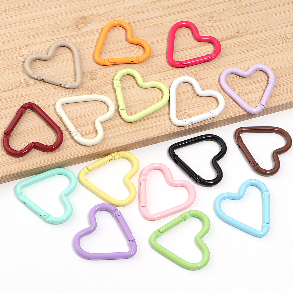 5pcs Colorful Heart-shaped Alu - Jewelry Making Material 评论和价格